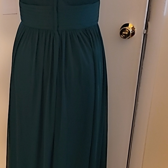 DB Studio Celebrate Woman’s High-Neck Mesh Full Skirt Formal Gown Prom Wedding - Picture 6 of 9